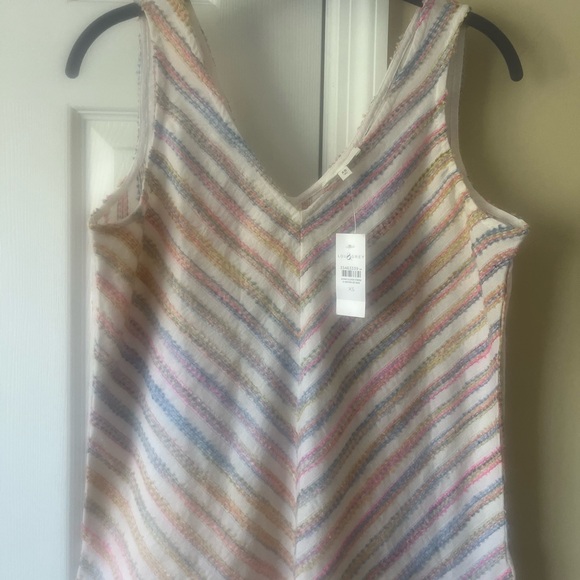 Lou & Grey Double V-neck Tank Top - Picture 3 of 5